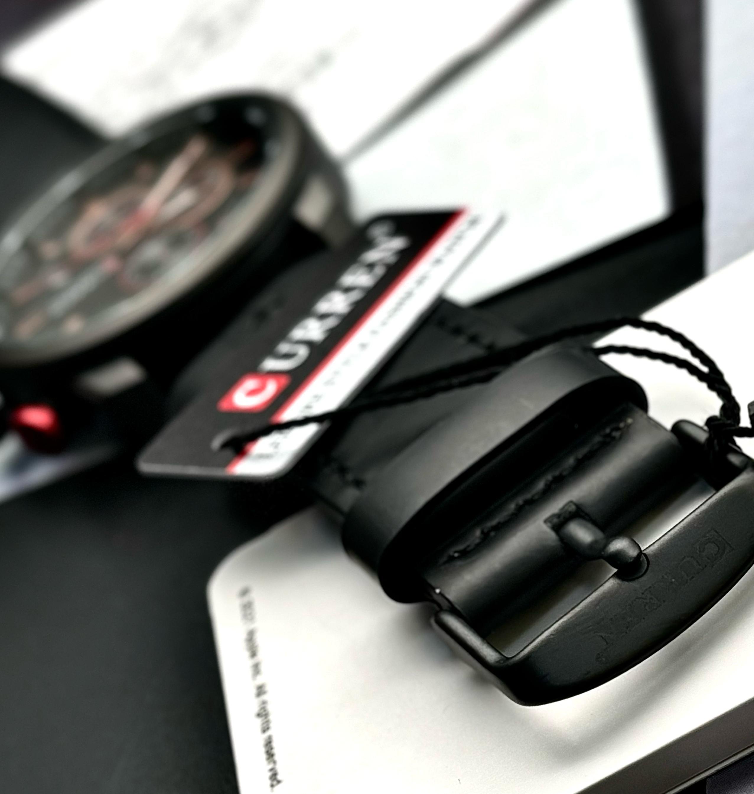 CURREN Executive Pro – Precisión y elegancia en cada decisión