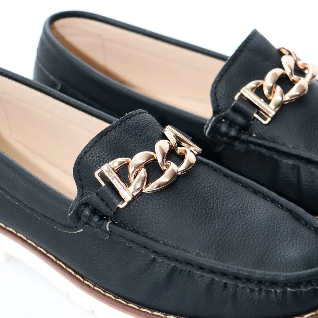 Bolichero con cadena – Luce elegante y cómoda en todo momento