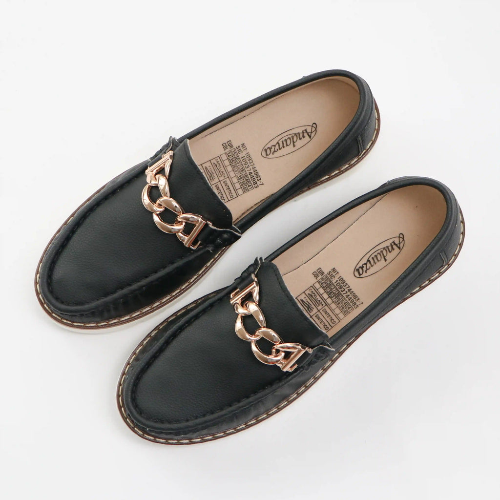 Bolichero con cadena – Luce elegante y cómoda en todo momento